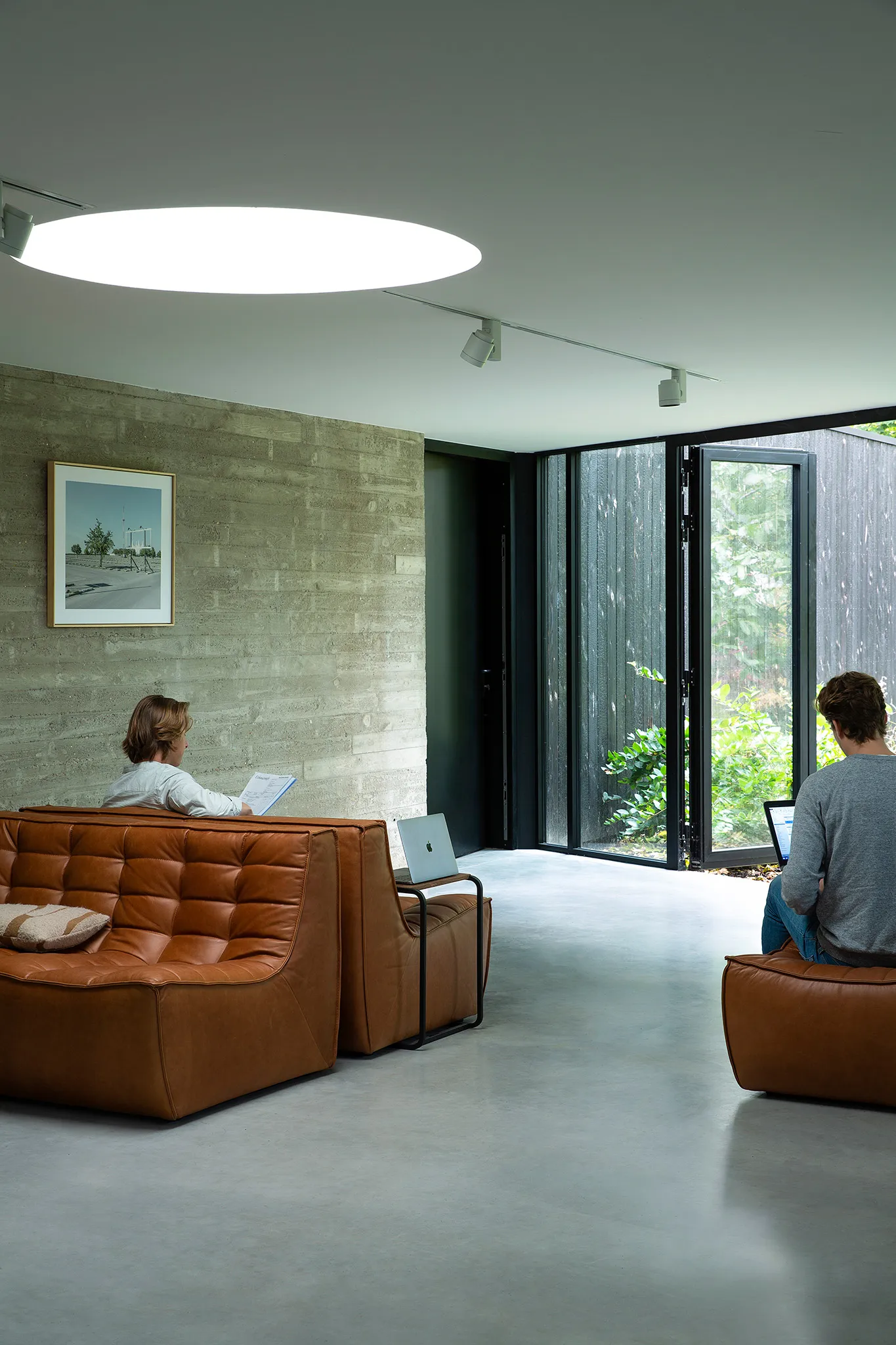 N701 sofa 2-seater, leather old saddle brown Ethnicraft