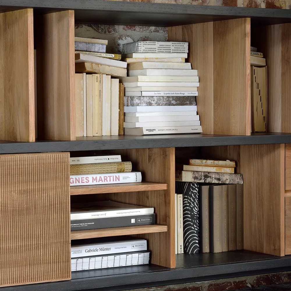 Oscar sideboard, Teak 2 sliding doors 3 drawers Ethnicraft