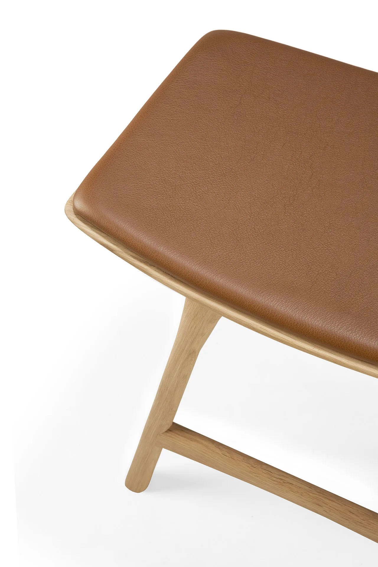 Osso stool 48x50 cm, Lacquered oak Ethnicraft