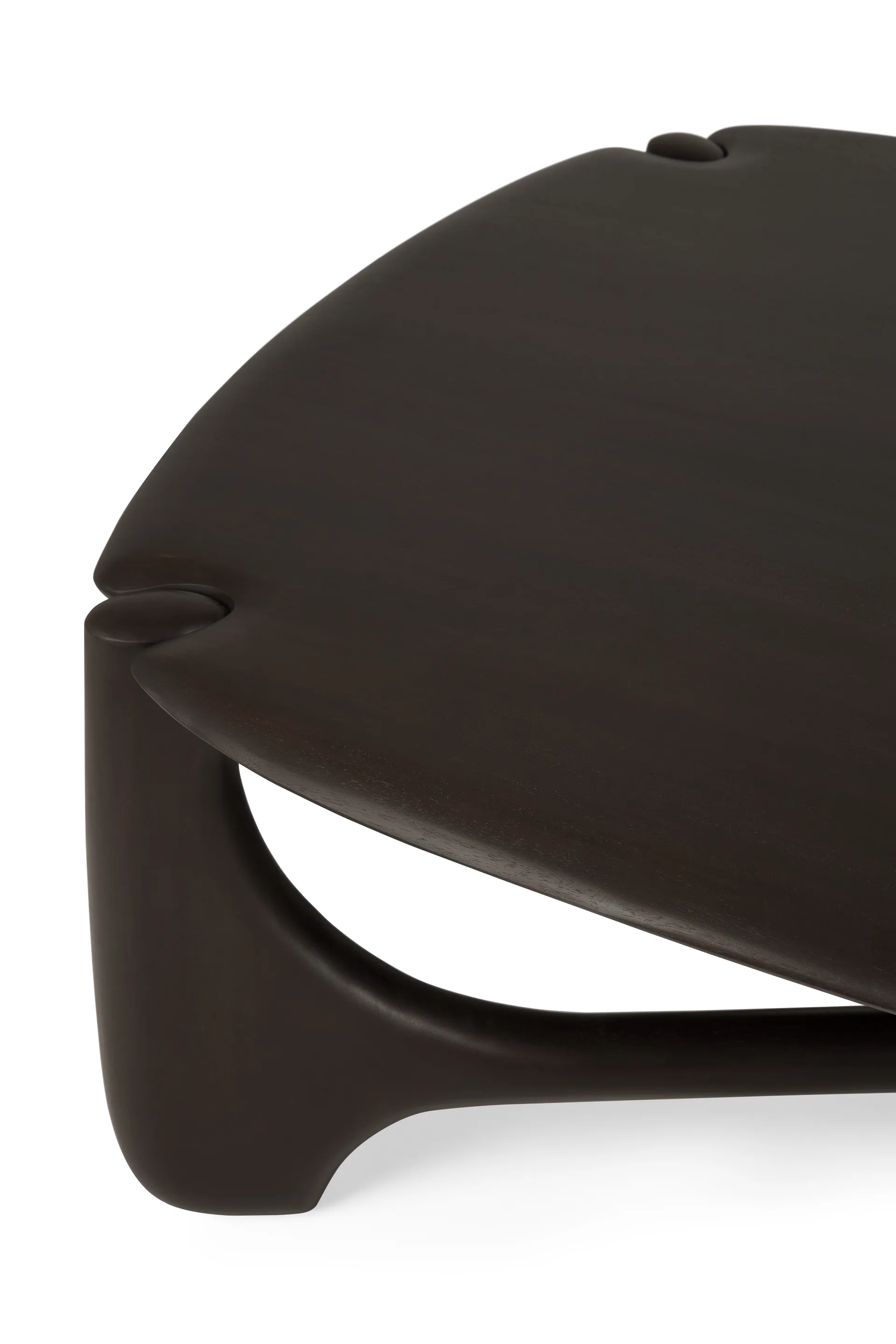 PI coffee table, Dark brown mahogany, 134x97 cm Ethnicraft