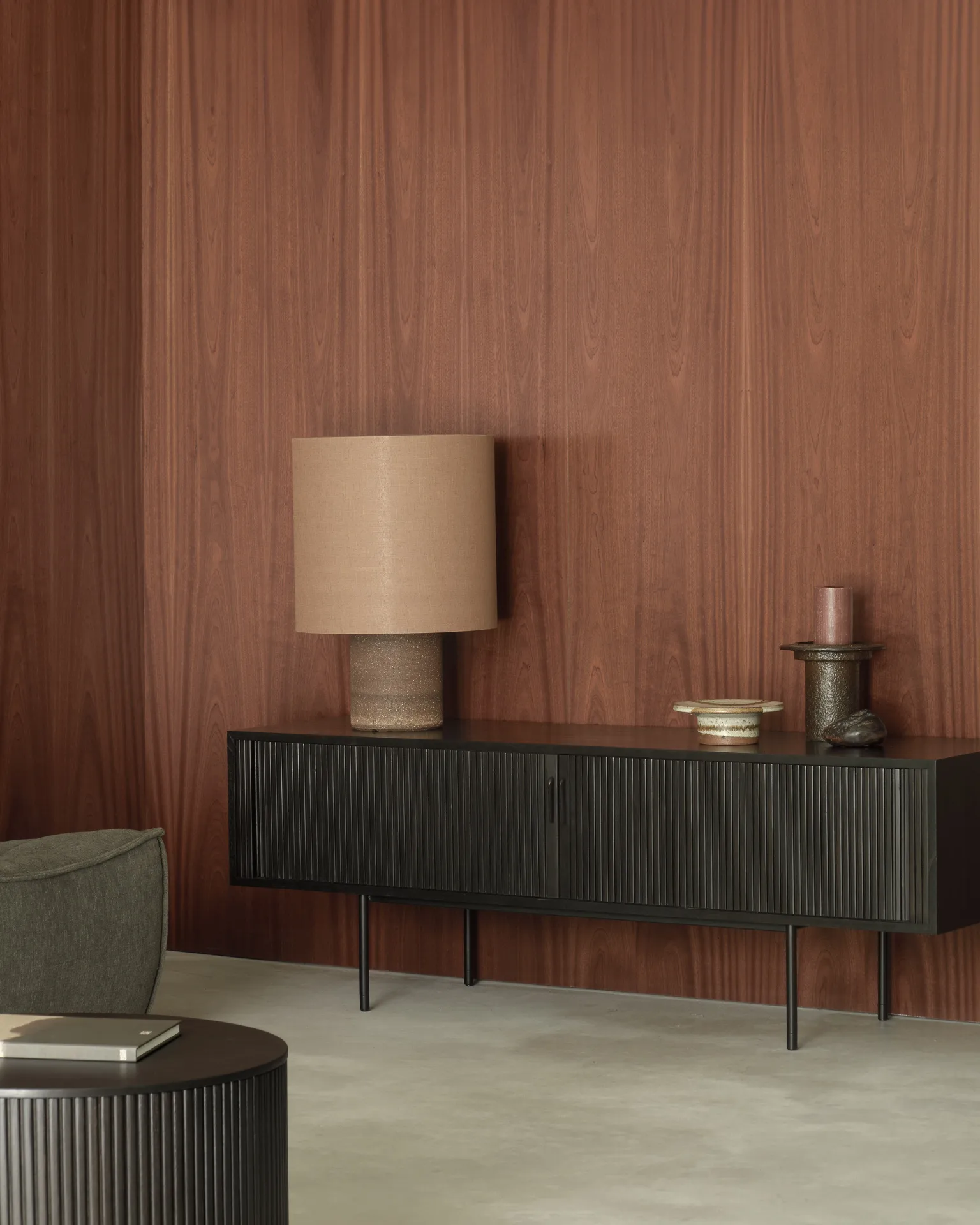 Roller Max TV unit, Lacquered teak-black-2 doors Ethnicraft