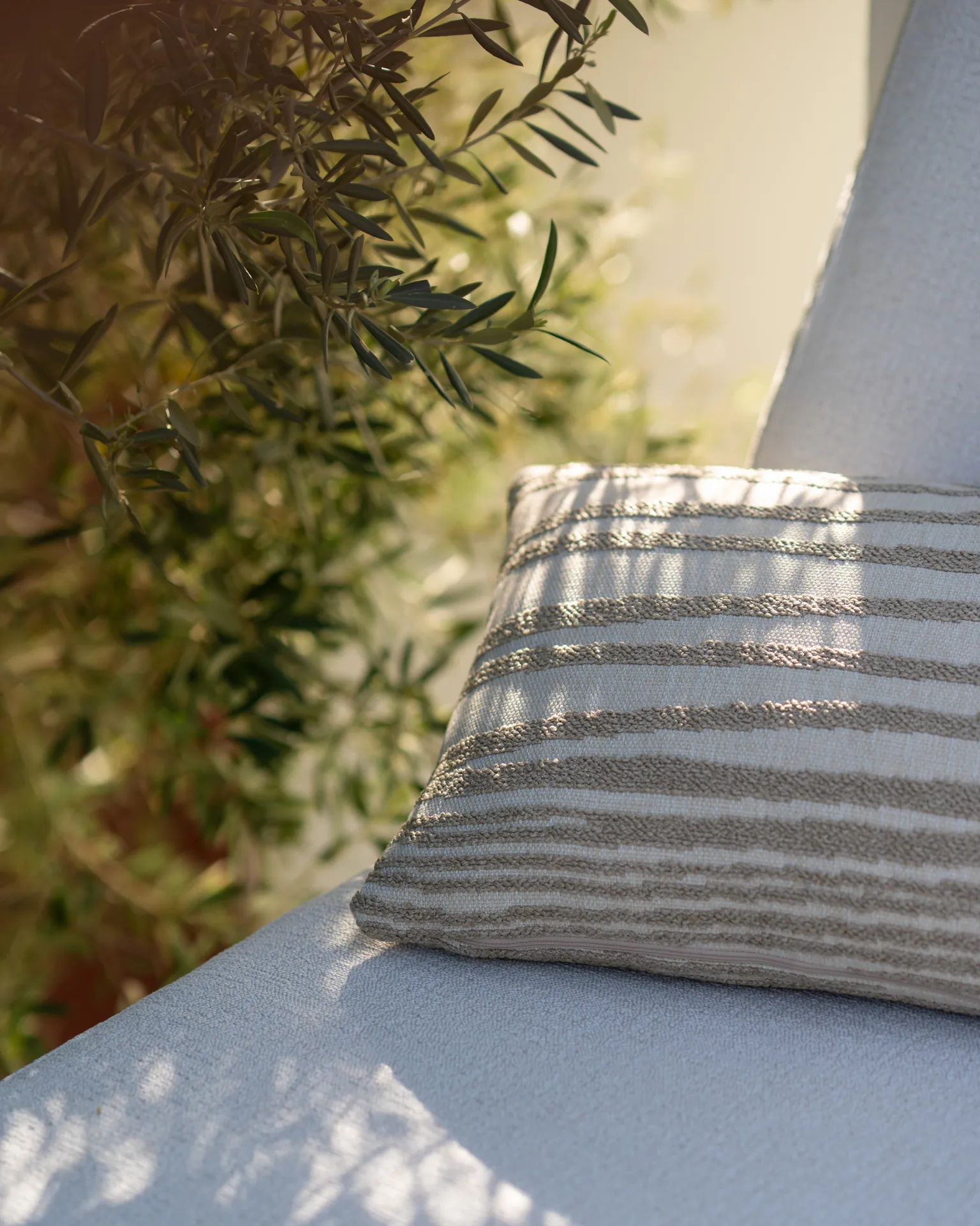 Stripes outdoor pillow 40x60 cm, Lumbar (beige) Ethnicraft