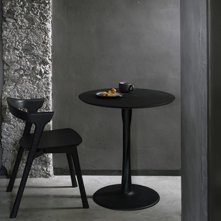 Torsion dining table round white-pigmented hardwax oil, Ø127 cm Ethnicraft
