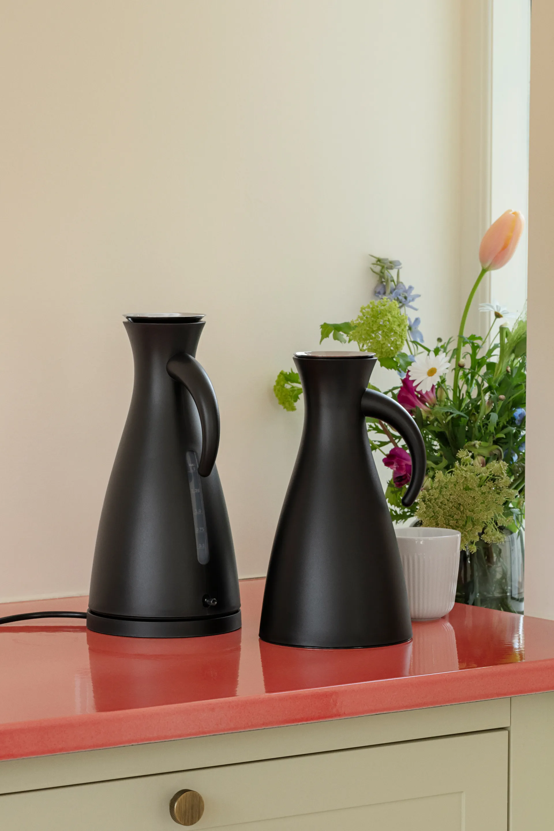 Eva Solo electric kettle 1.5 liter, Matt Black Eva Solo