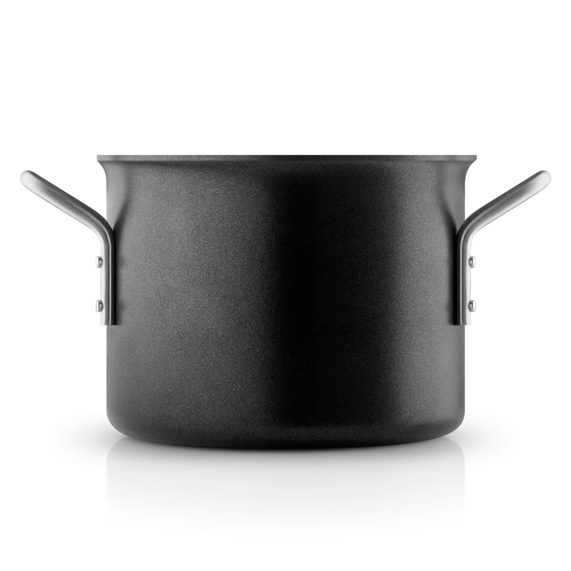 Eva Trio Black Line casserole, 2,5 l Eva Solo