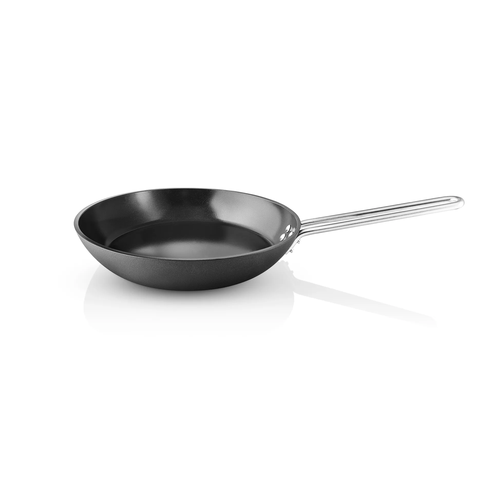 Eva Trio Professional black frying pan Slip-Let, 28 cm Eva Solo