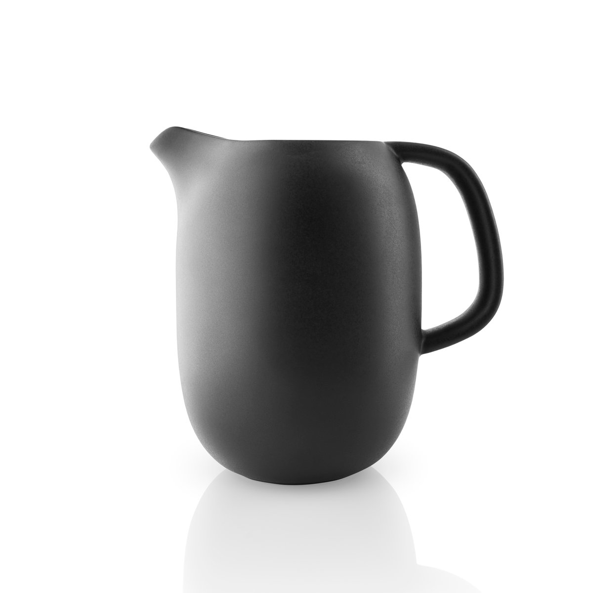 Eva Solo Nordic Kitchen cooking pot 1 l | Scandinavian Design | Water jugs and carafes | Black