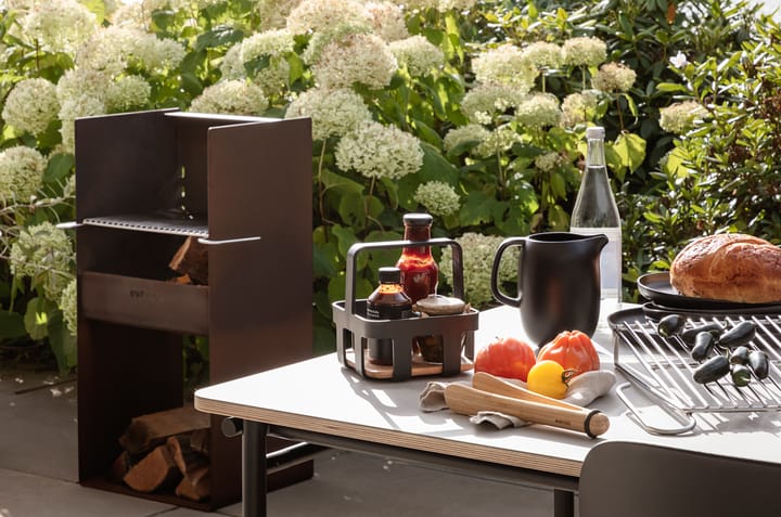 https://www.nordicnest.com/assets/blobs/eva-solo-nordic-kitchen-table-caddy-storage-box-black/577143-01_5_EnvironmentImage-ea638d76b3.jpeg?preset=tiny&dpr=2