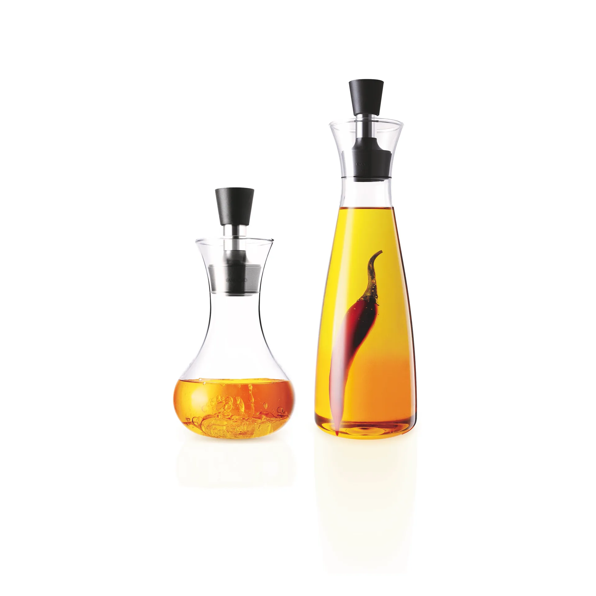 Oil carafe and dressing shaker, 2-piece set, Transparent Eva Solo