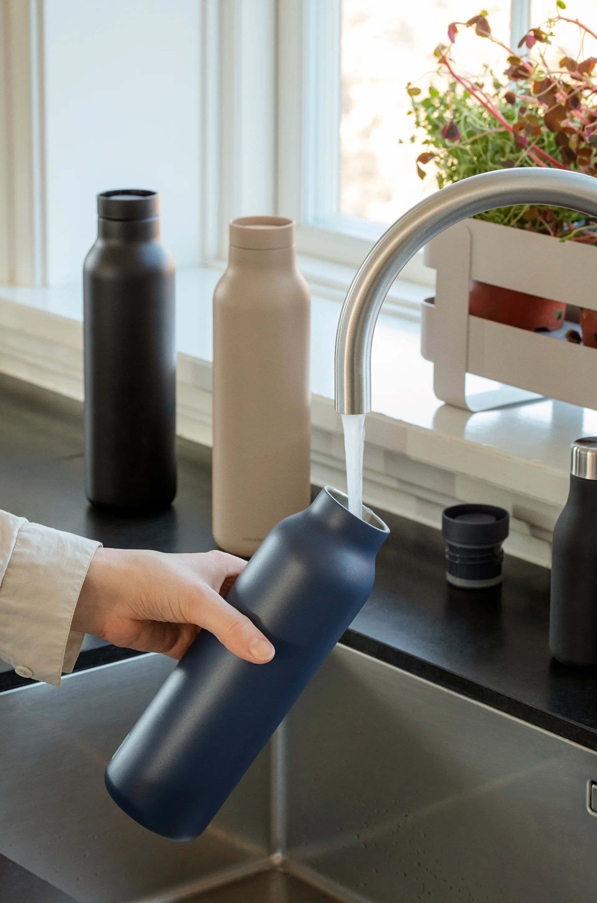 Urban thermos bottle 0.7 L, Caramel cream Eva Solo