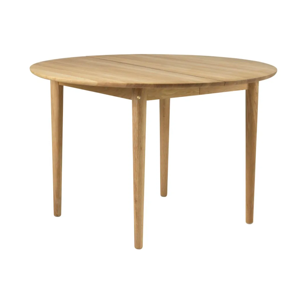 C62E dining table from FDB Møbler - NordicNest.com