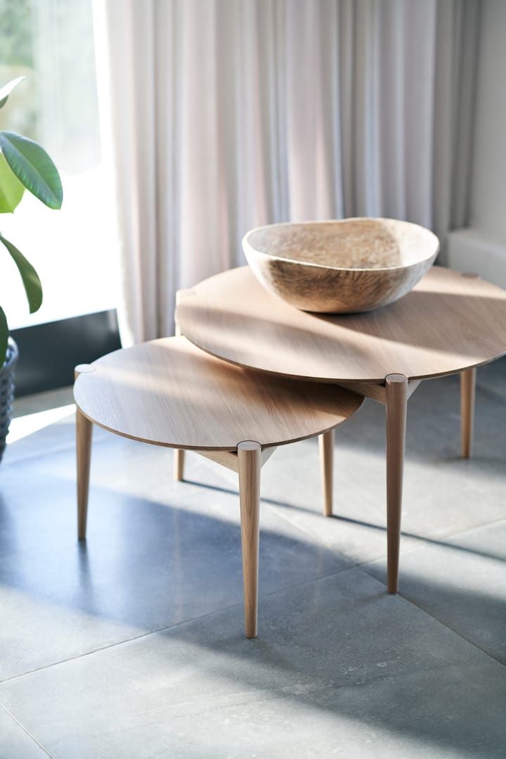 D102 Søs coffee table Ø55 cm, Oak nature lacquered FDB Møbler