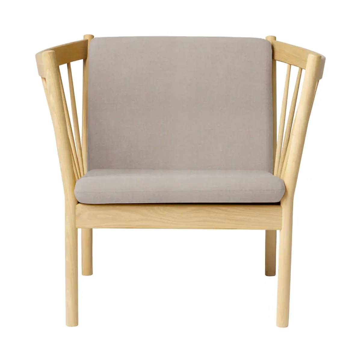 J146 armchair, Oak lacquered-beige FDB Møbler