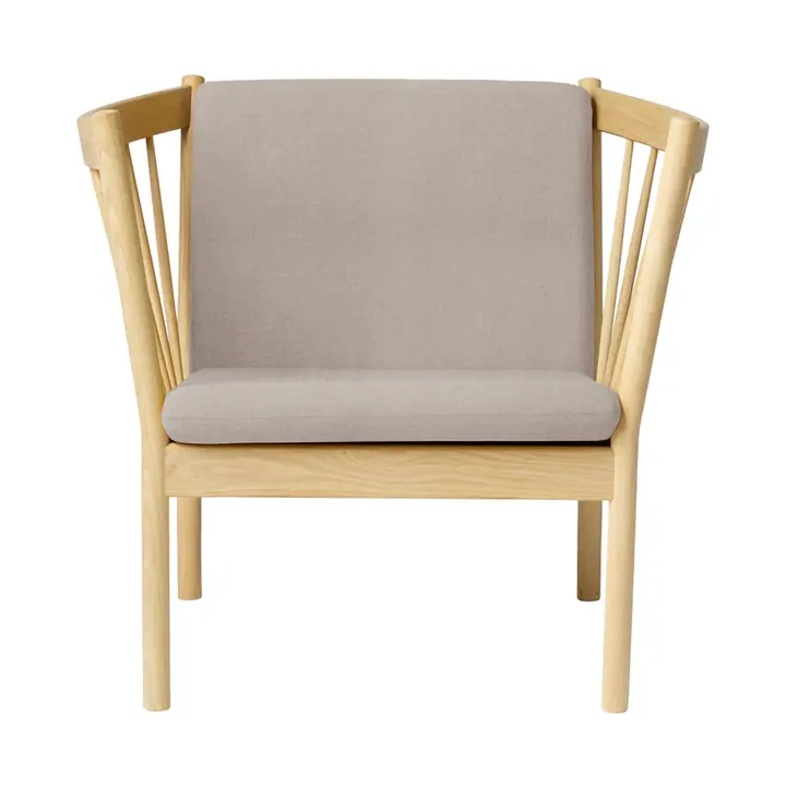 J146 armchair - Oak lacquered-beige - FDB Møbler