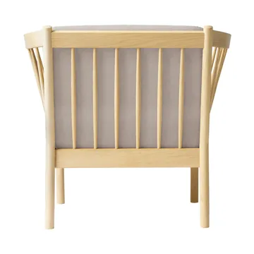 J146 armchair - Oak lacquered-beige - FDB Møbler
