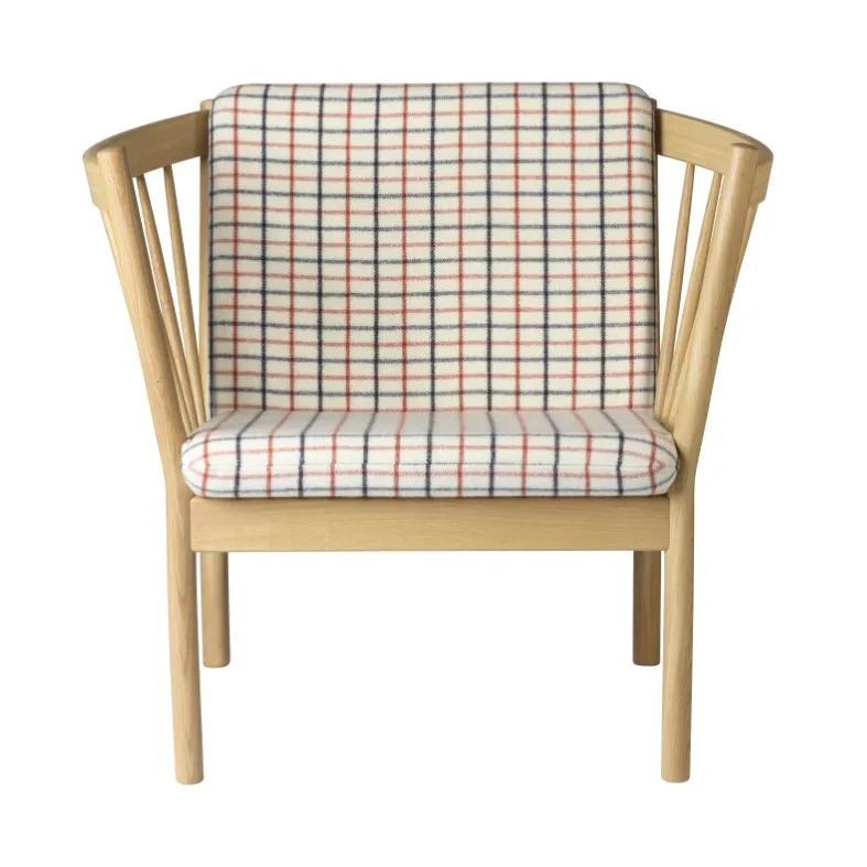 J146 armchair, Oak nature lacquered-red diced FDB Møbler