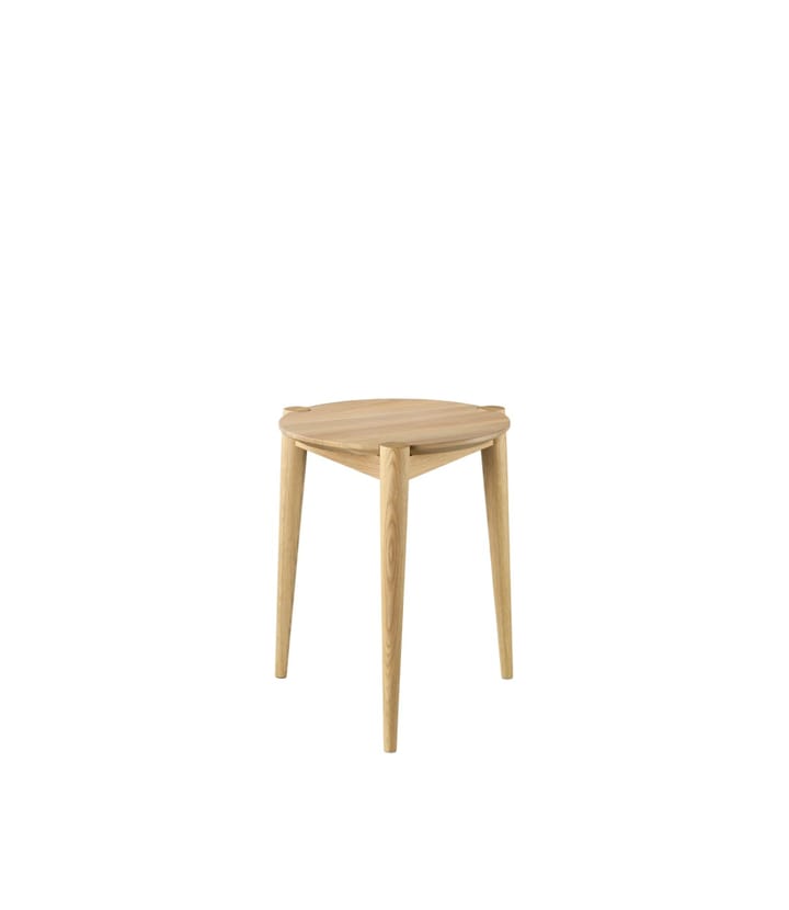 J160 stool 35 cm, Oak nature lacquered FDB Møbler