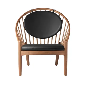 J166 Jørna chair - Smoked oak-black leather - FDB Møbler
