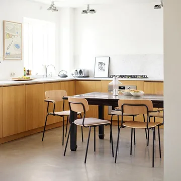 J182 Holmen chair - Oak veneer-black legs-taupe - FDB Møbler