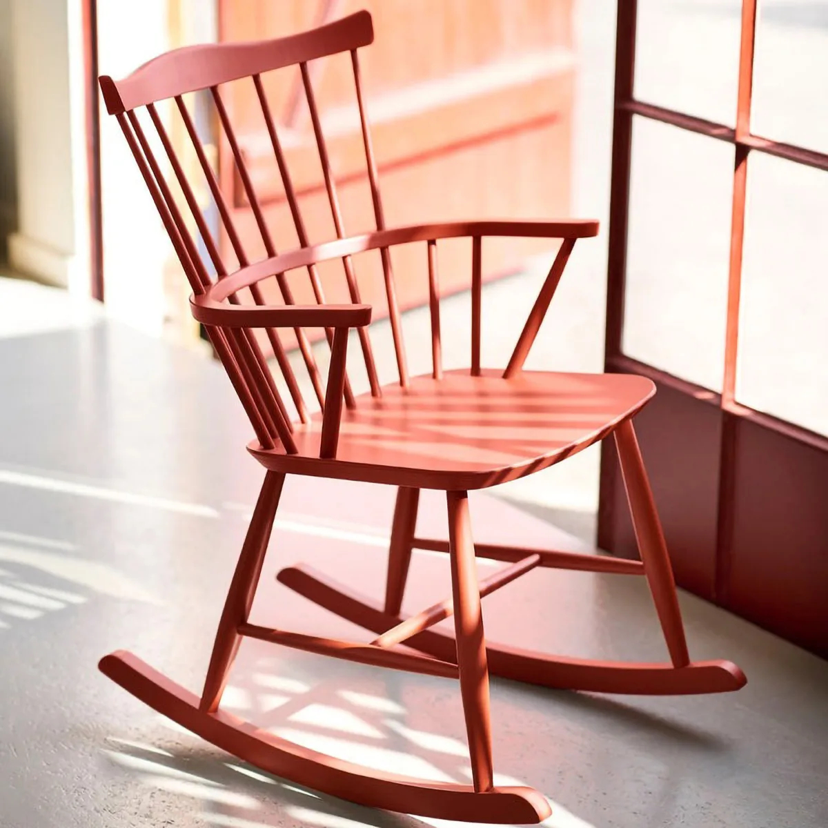 J52G rocking chair, Brick red FDB Møbler