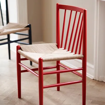 J80 chair - Ruby red beech-paper cord - FDB Møbler