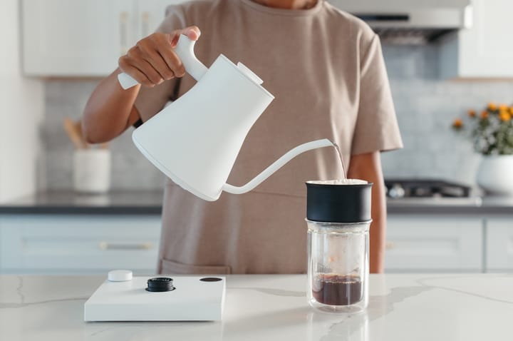 Stagg EKG Pro electric kettle 0.9 L, Matte white Fellow
