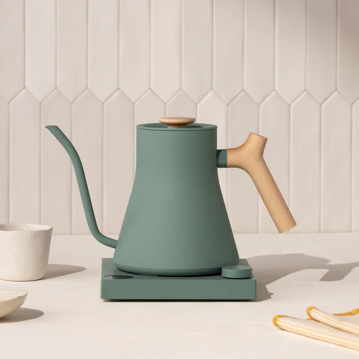 Stagg EKG Pro electric kettle 0.9 L, Smoke green-maple Fellow