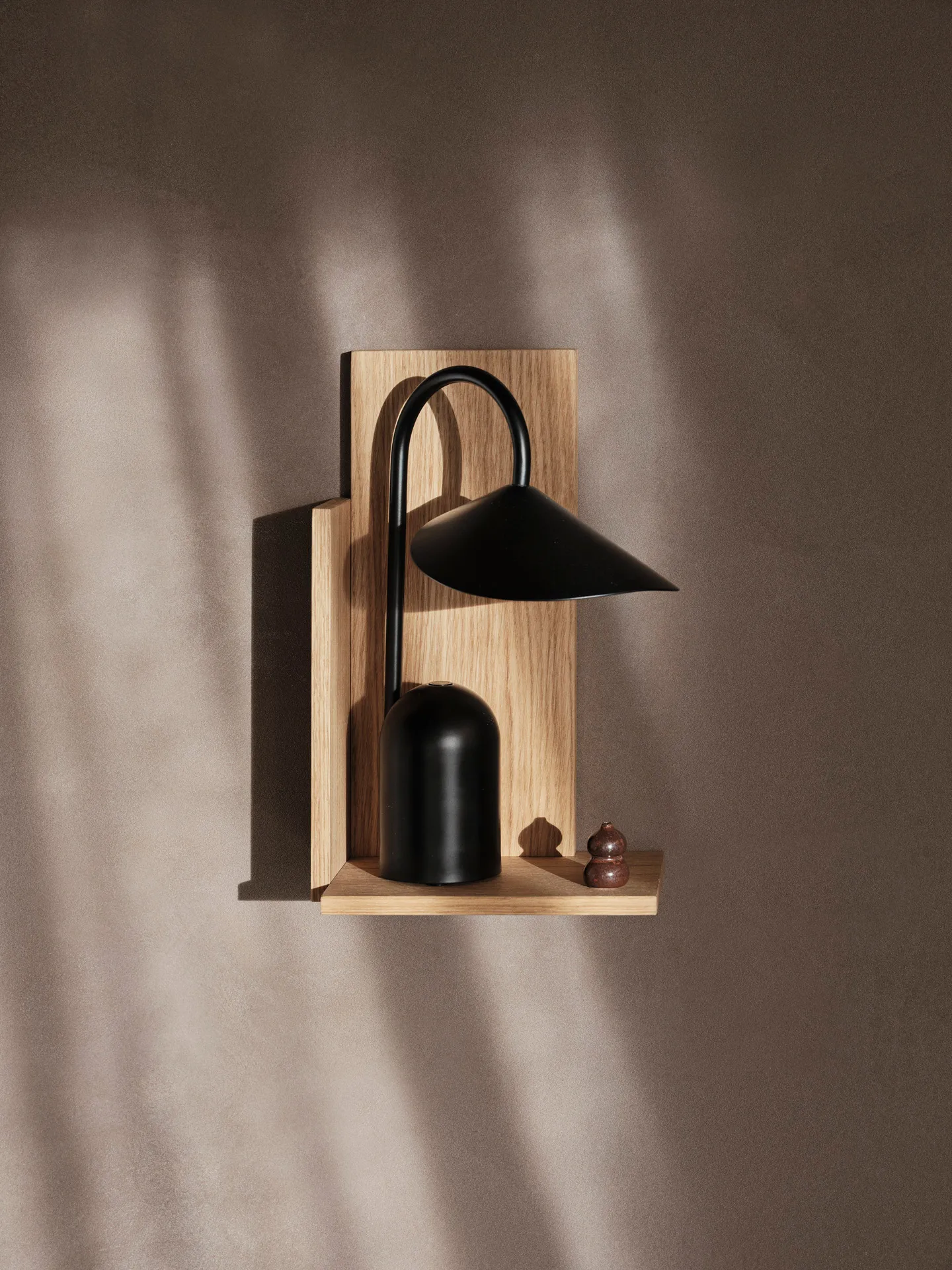 Arum portable lamp, Black Ferm Living