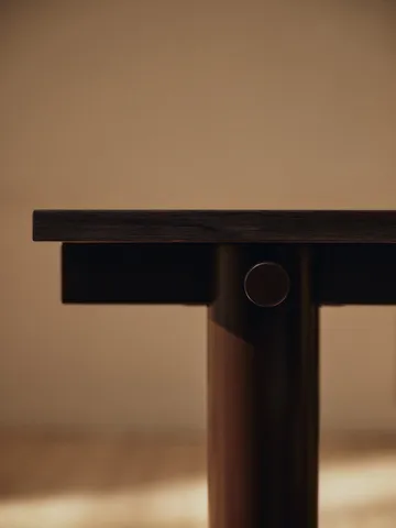 Atura dining table - Dark chocolate-mörkbetsad oak, 90x160 cm - Ferm Living