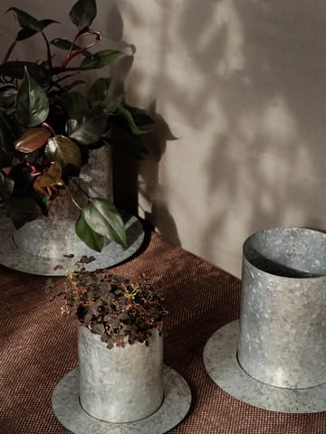 Auran flower pot medium 26,6 cm - Galvanized iron - ferm LIVING