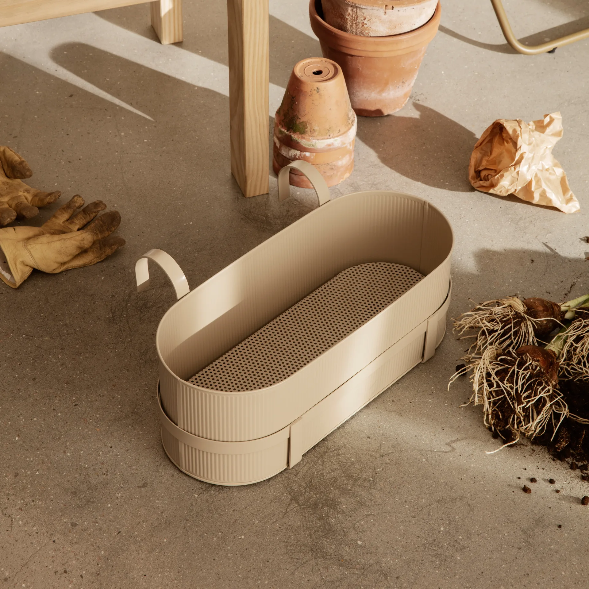 Bau balcony box, cashmere Ferm Living