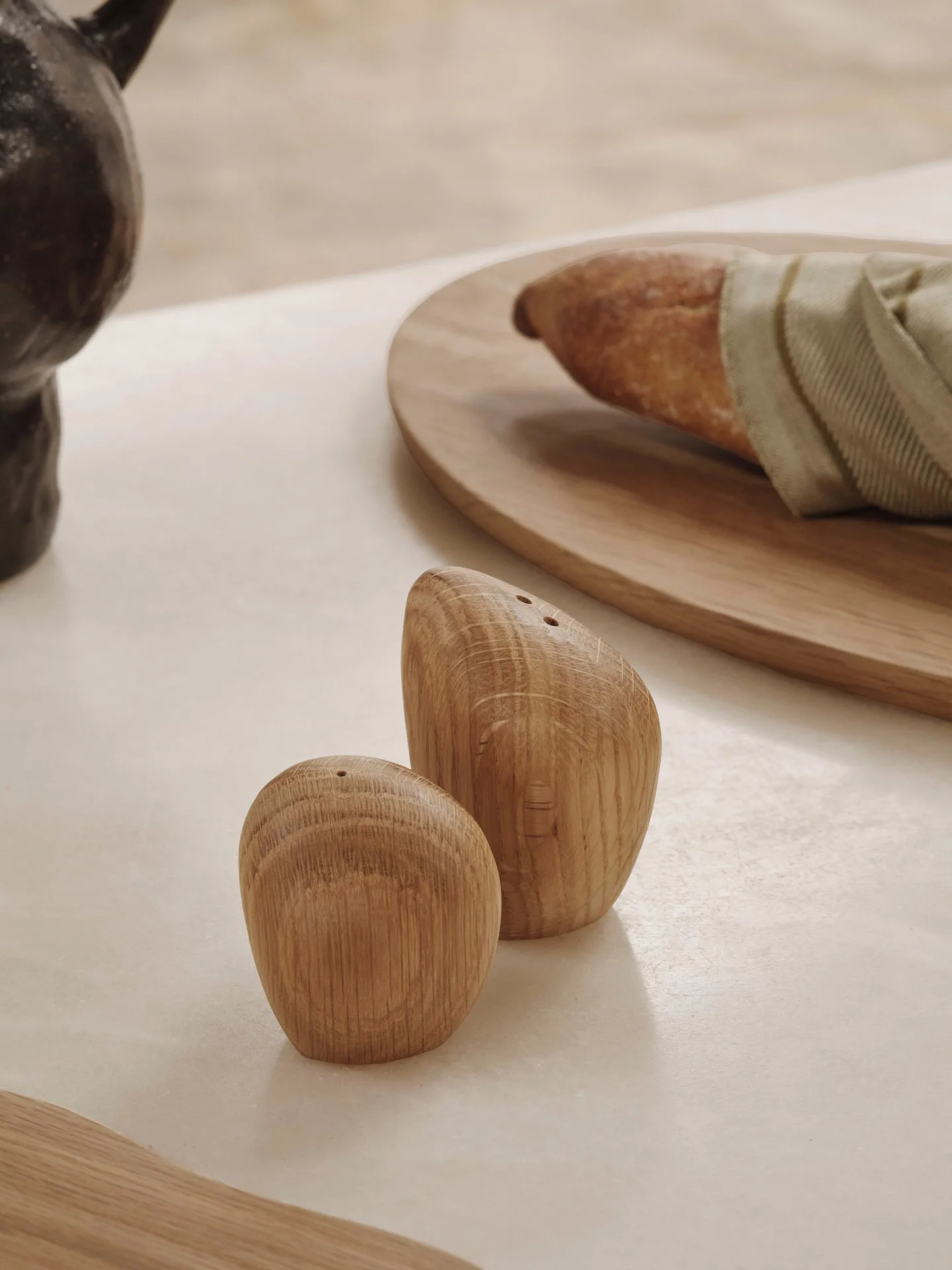 Cairn salt- and pepper shaker from Ferm Living - NordicNest.com