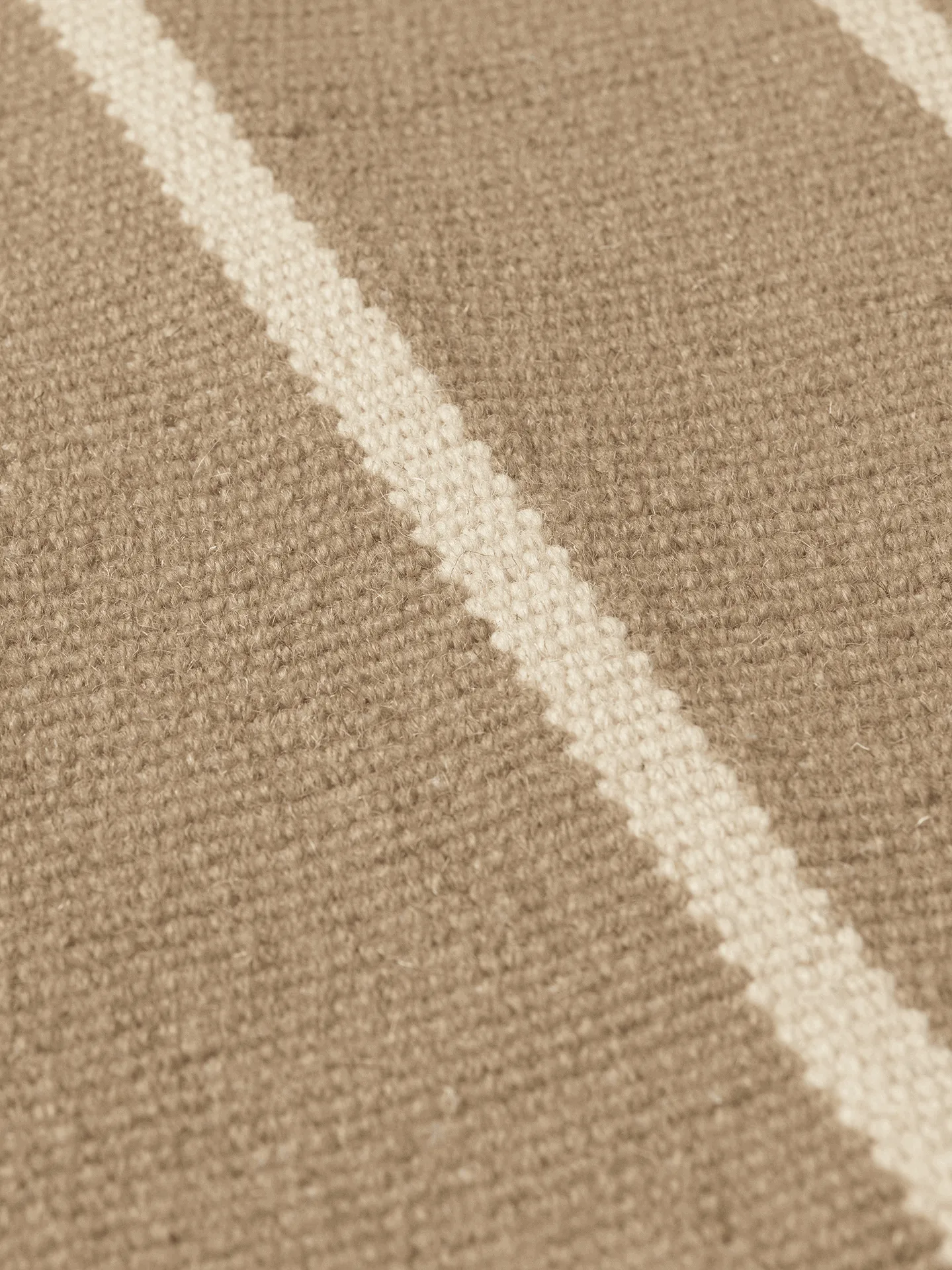 Calm kelim walking mat, Dark Sand, Off-white, 80x200 cm Ferm Living
