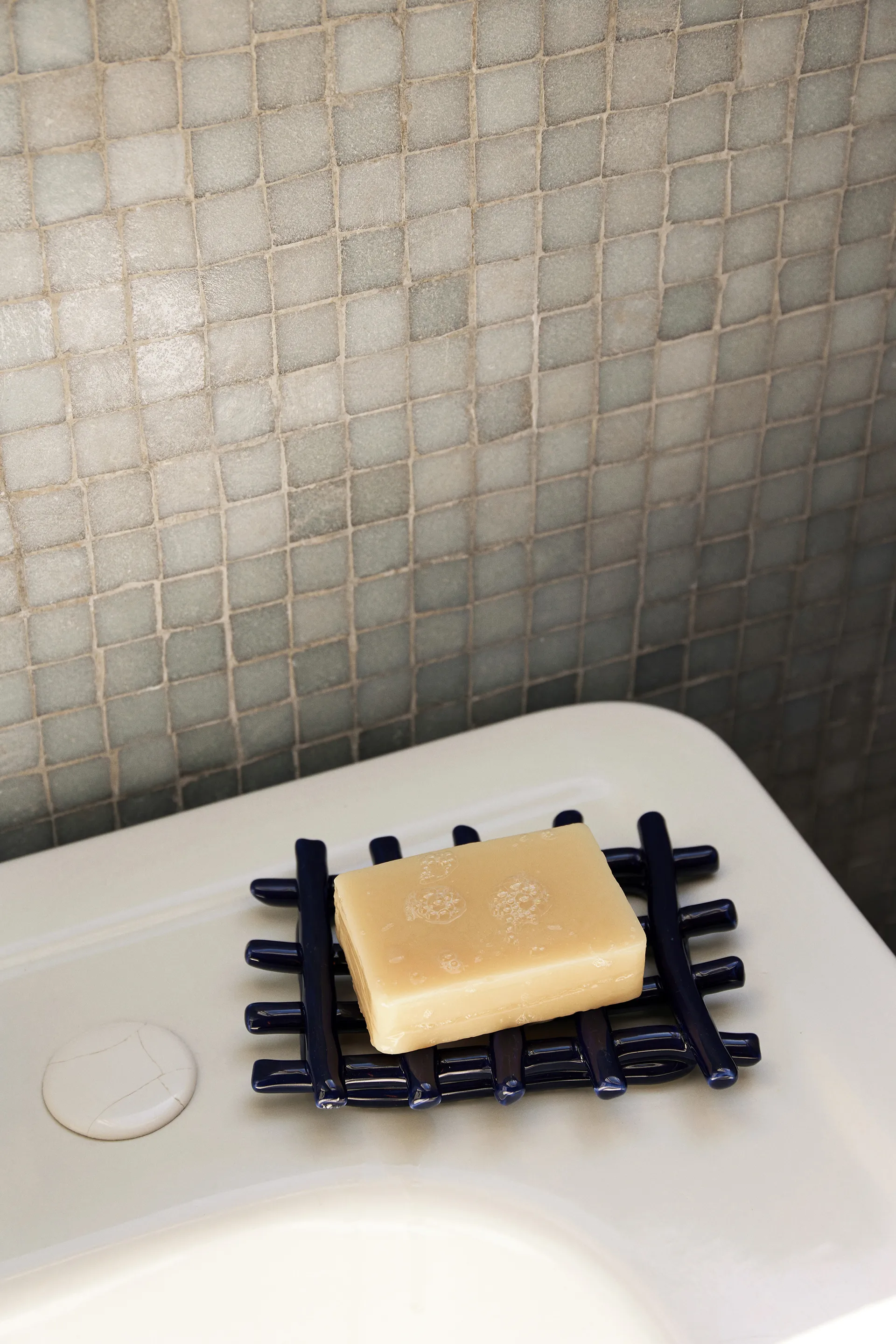Ceramic soap dish 10x14.5 cm, Blue Ferm Living