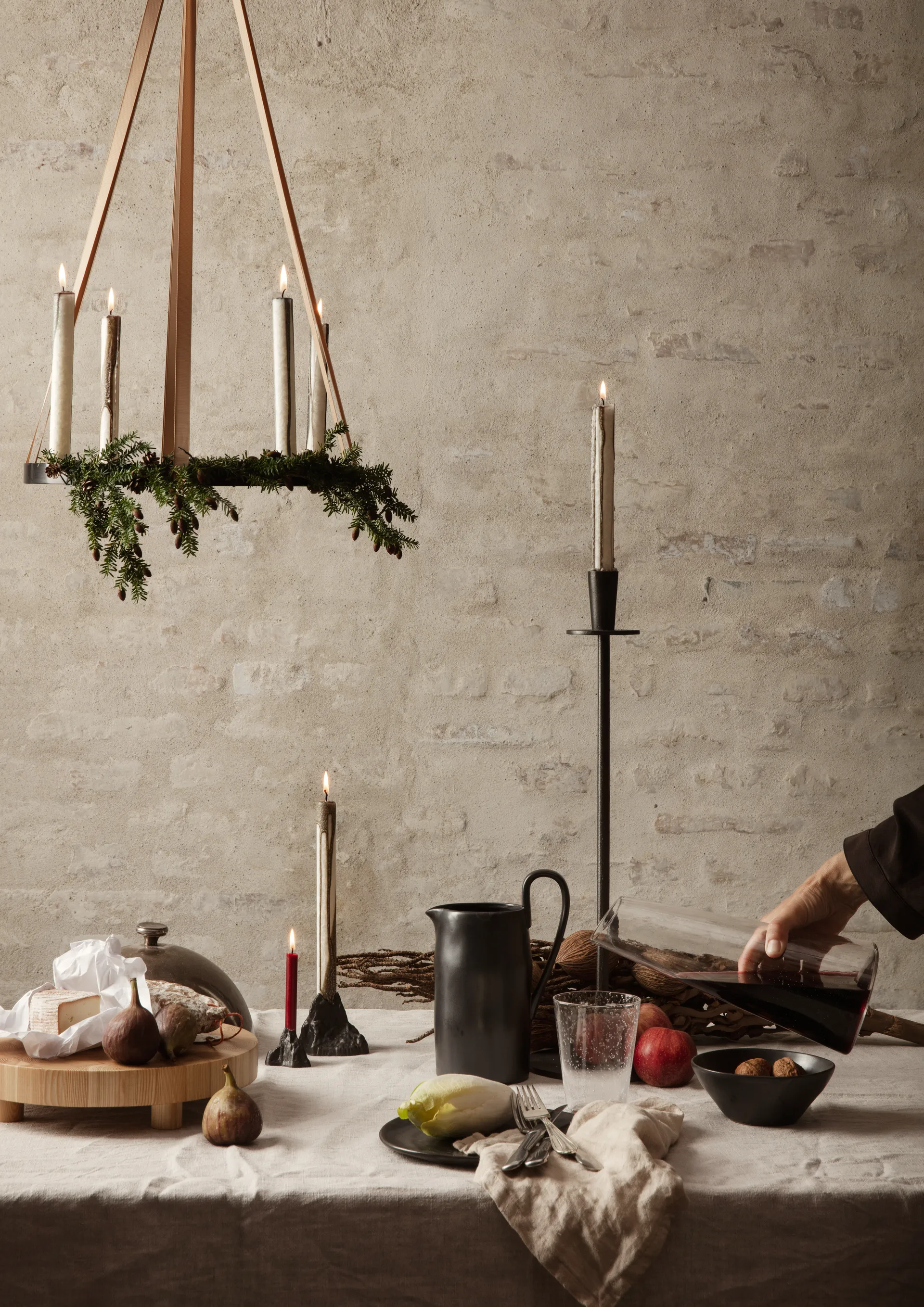 Circle black brass candle sticks, large (incl. suspension) Ferm Living