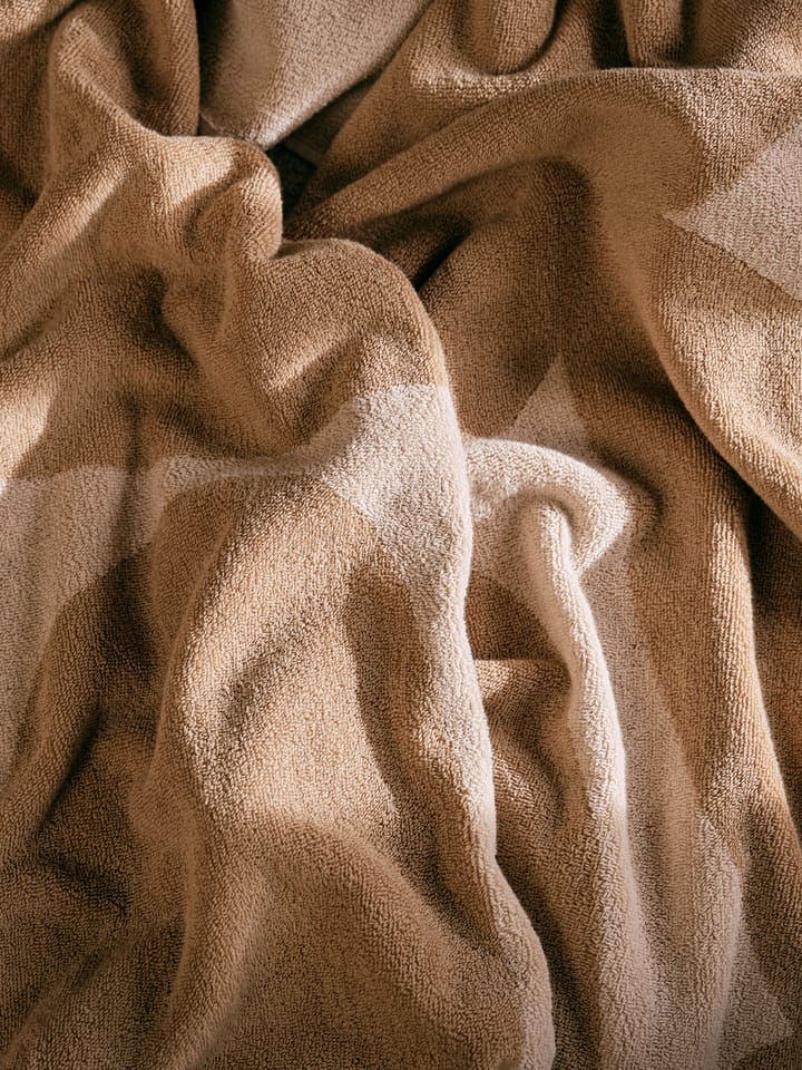 Ebb bath towel 70x140 cm - Sand, off-white - ferm LIVING