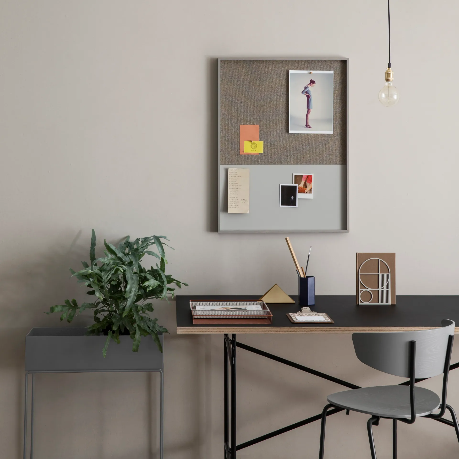 ferm LIVING plant box, dark grey (dark grey) Ferm Living