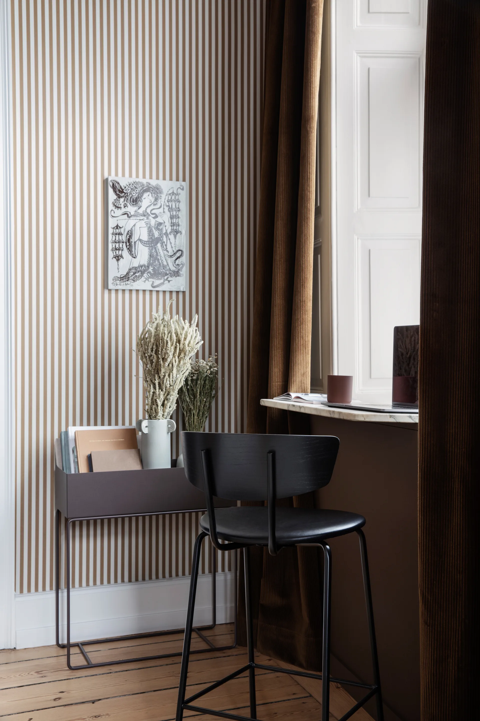 ferm LIVING plant box, dark grey (dark grey) Ferm Living