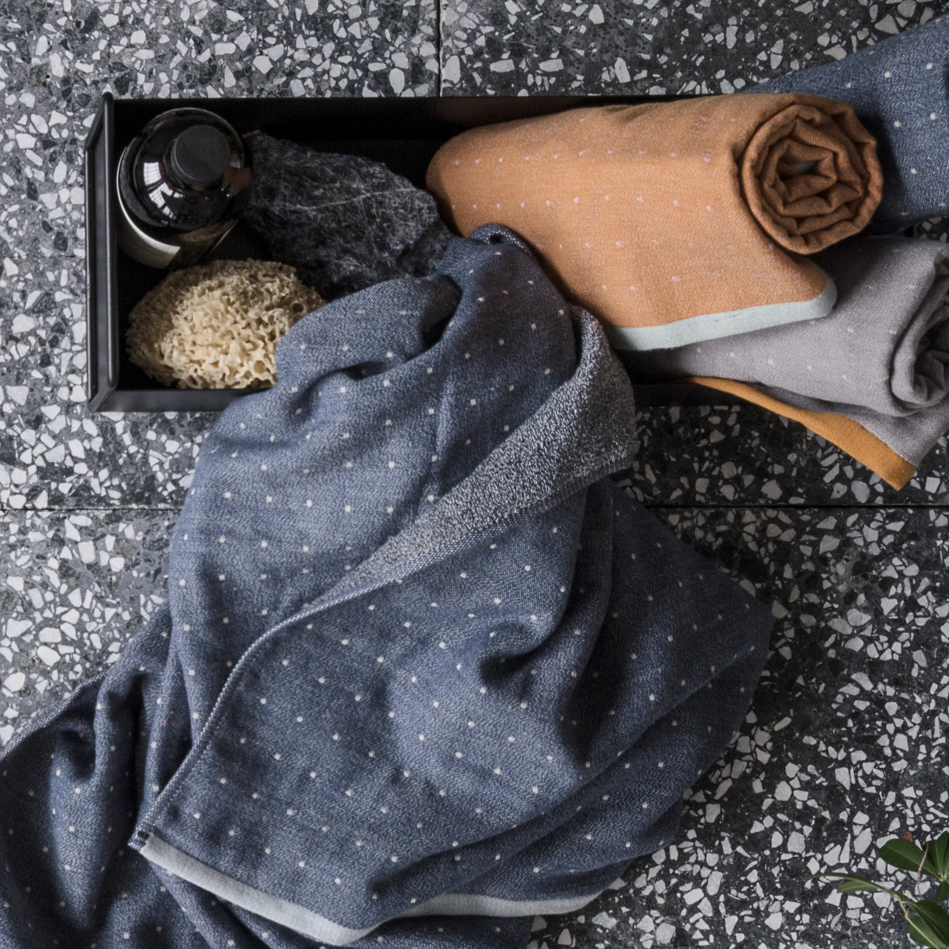 Ferm Living plant box small, black Ferm Living