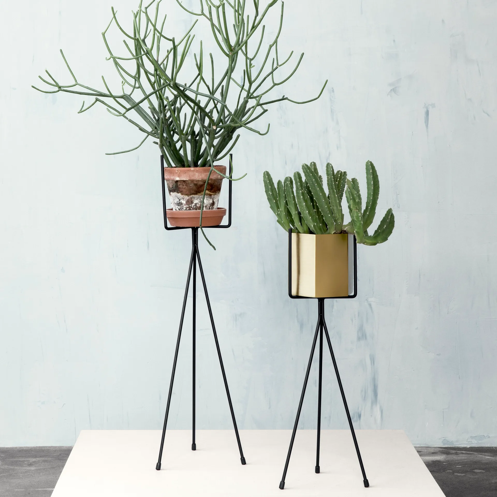 Ferm Living plant stand black, large Ferm Living