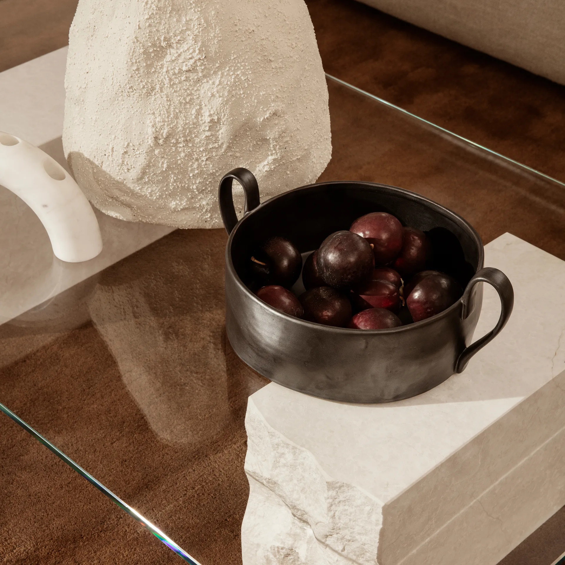 Flow Centrepiece bowl, black Ferm Living