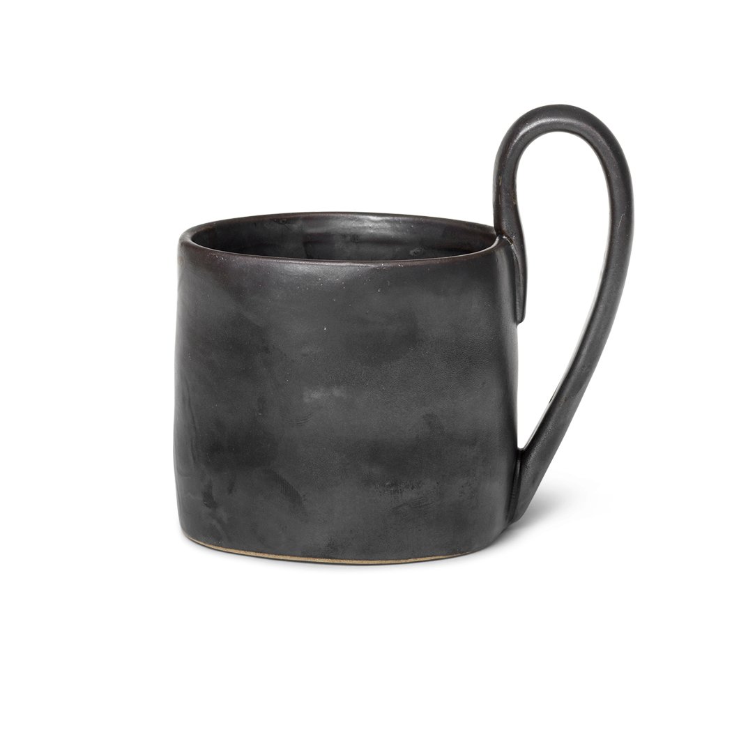 Ferm Living Flow mug 36 cl black | Scandinavian Design | Coffee cups | Black