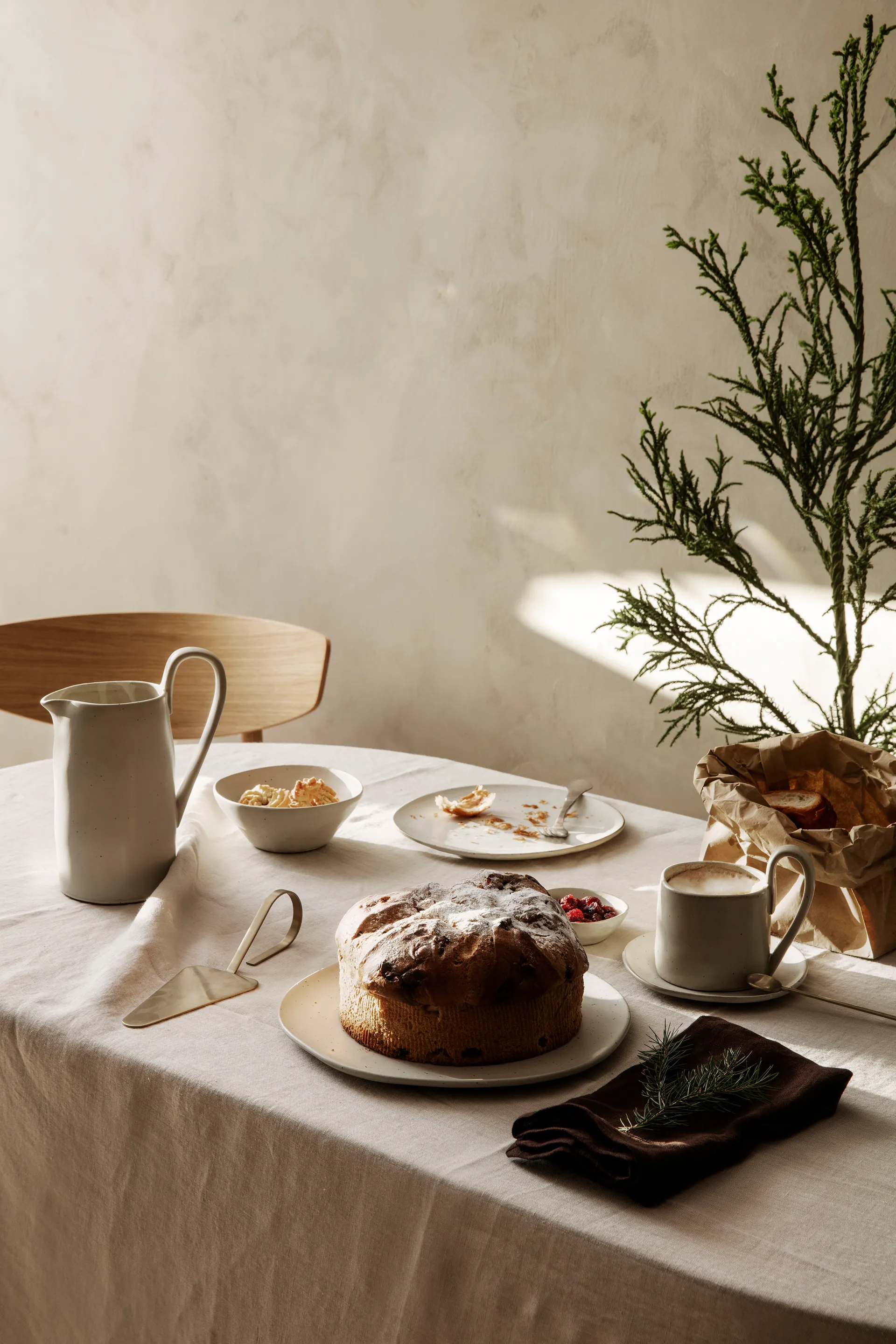 Flow pot 1 L, Off-white speckle Ferm Living