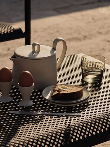 Flow teapot 1.5 L - Off-white speckle - Ferm Living