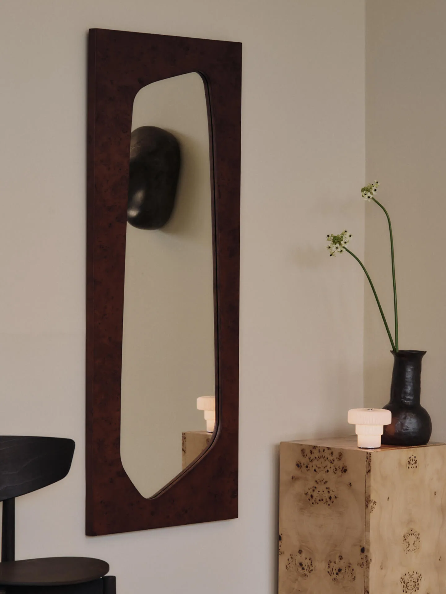 Folia mirror, Dark stained burl, 135 cm Ferm Living