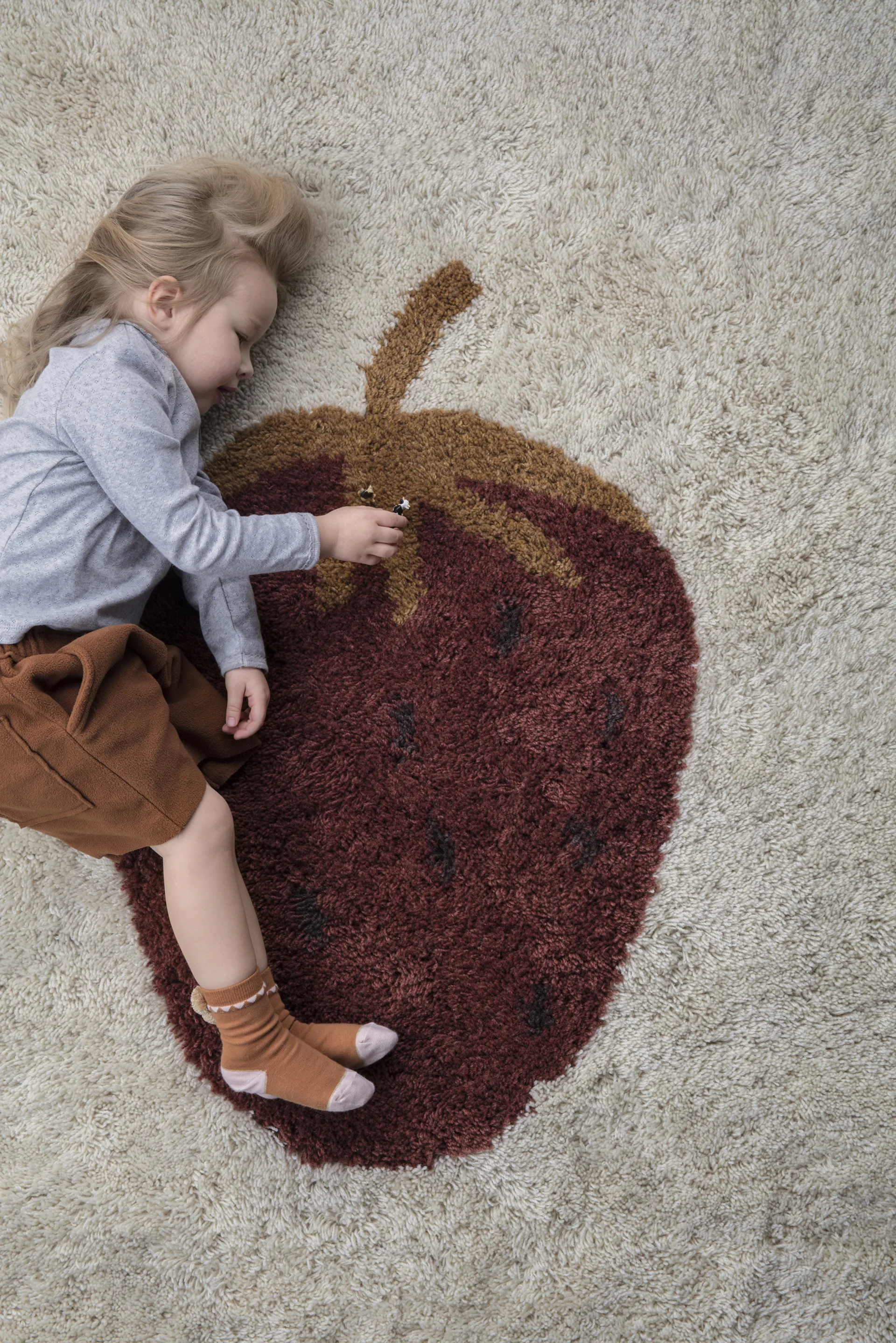 Fruiticana rug L 120x180 cm, Strawberry Ferm Living