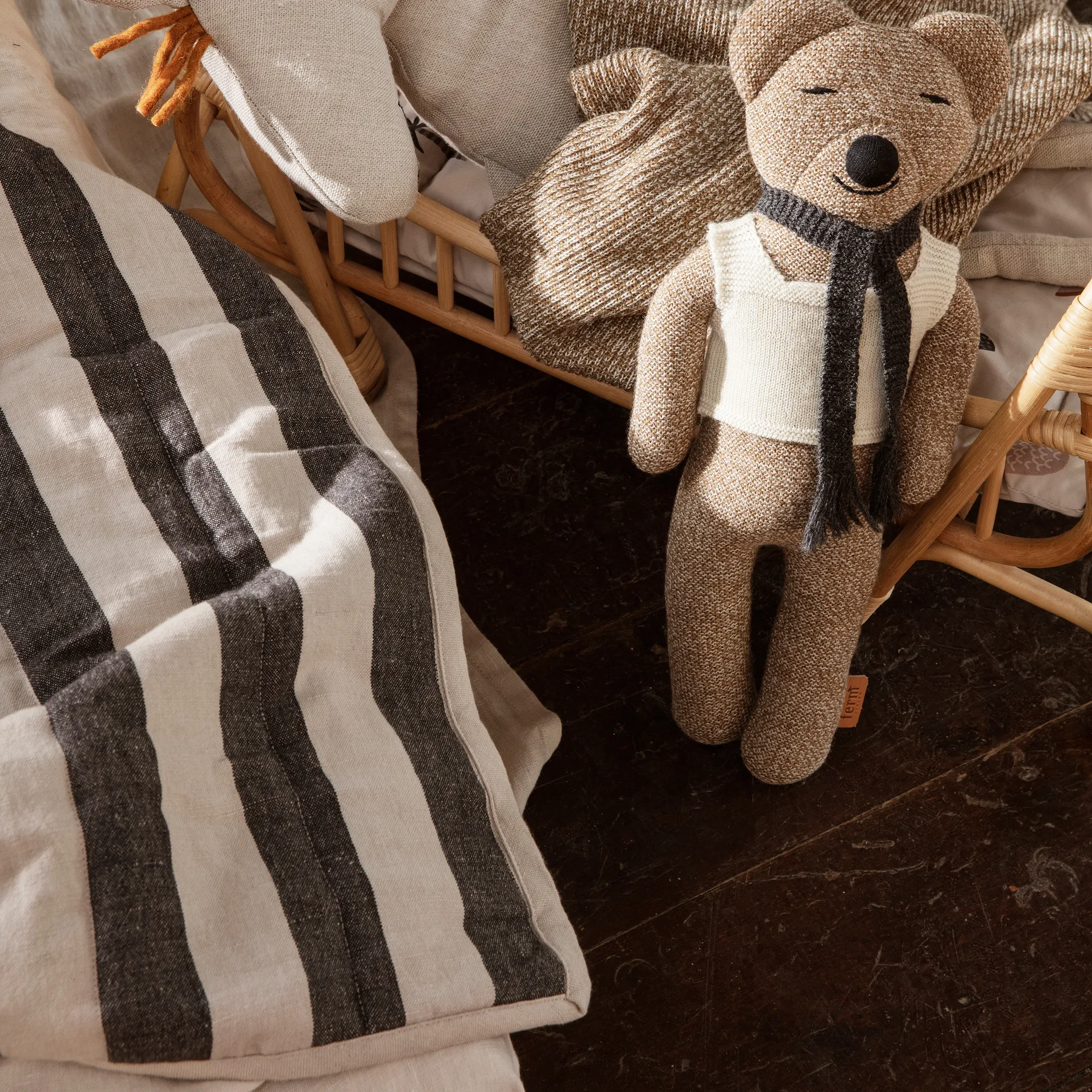 Grand blanket 120x170 cm, Sand-black Ferm Living