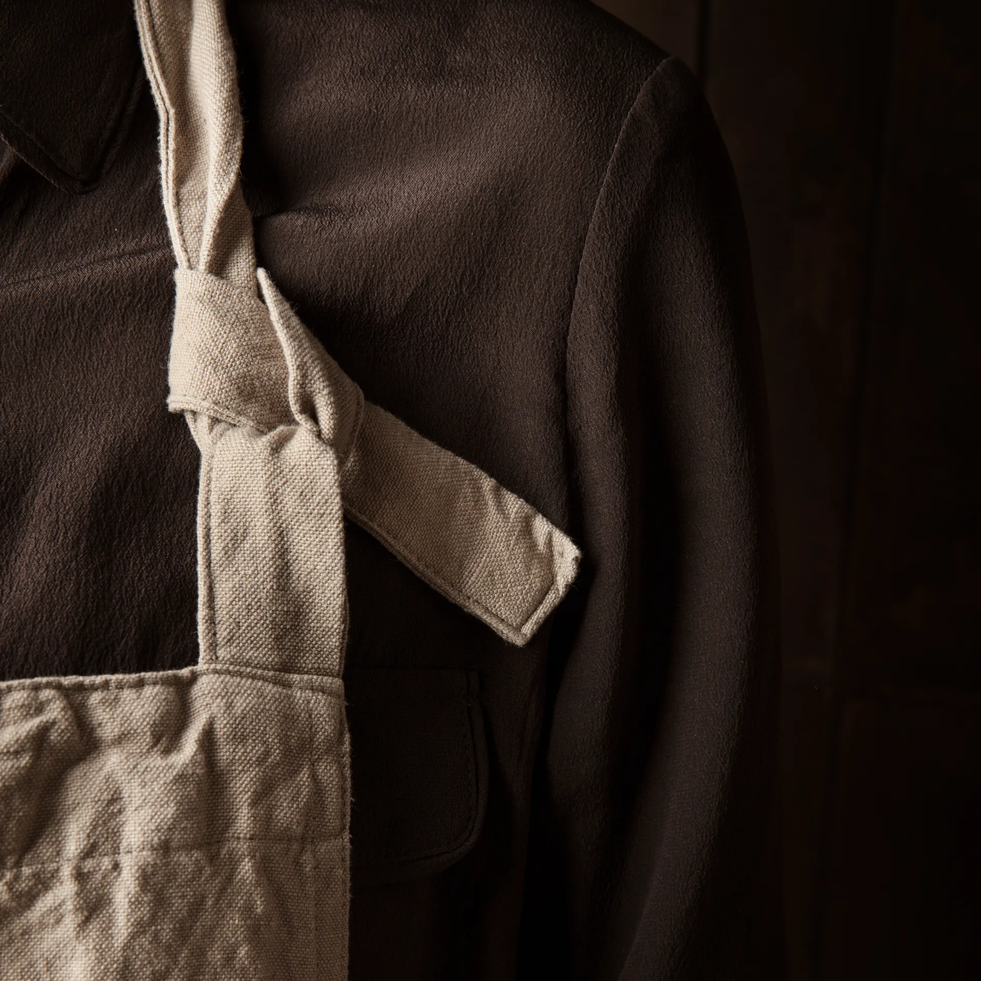 Hale apron, sand Ferm Living