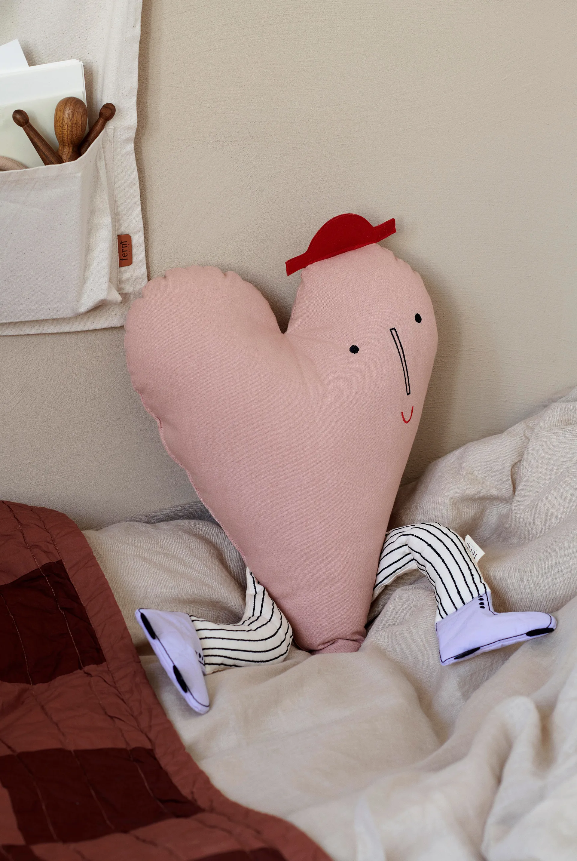Heart cushion, Dusty rose Ferm Living