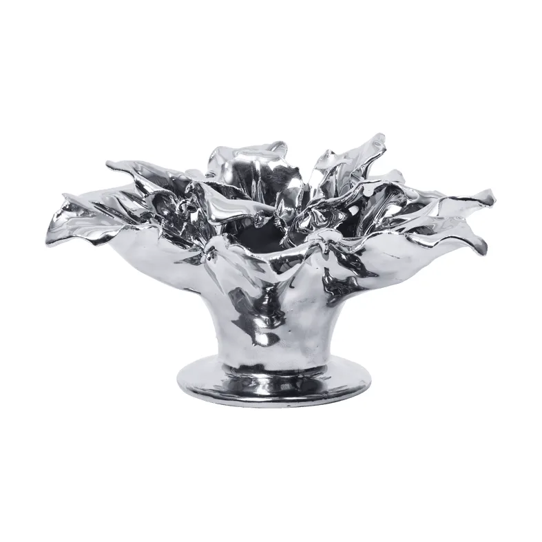Holly Leaf candle holder, Silver, 7 cm Ferm Living